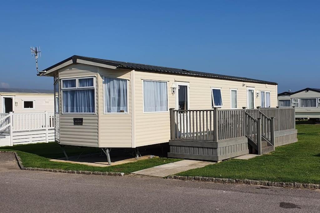 Carnaby Holiday Caravan, West Sands, Selsey Esterno foto